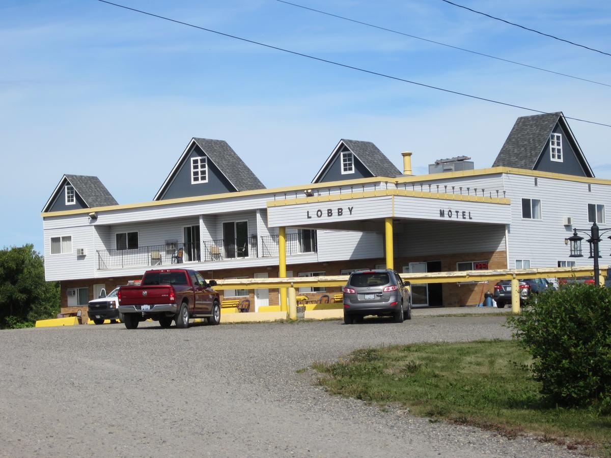 Hillview Motel Vanderhoof Exterior photo