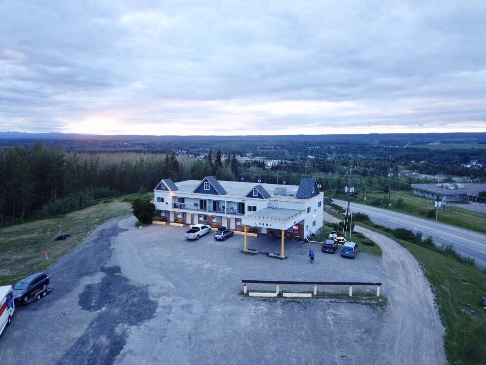 Hillview Motel Vanderhoof Exterior photo